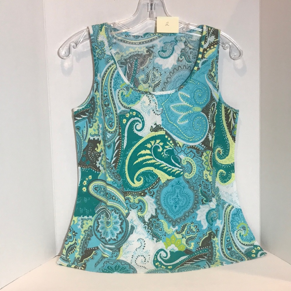 Women Linen Top Size S (love2)
